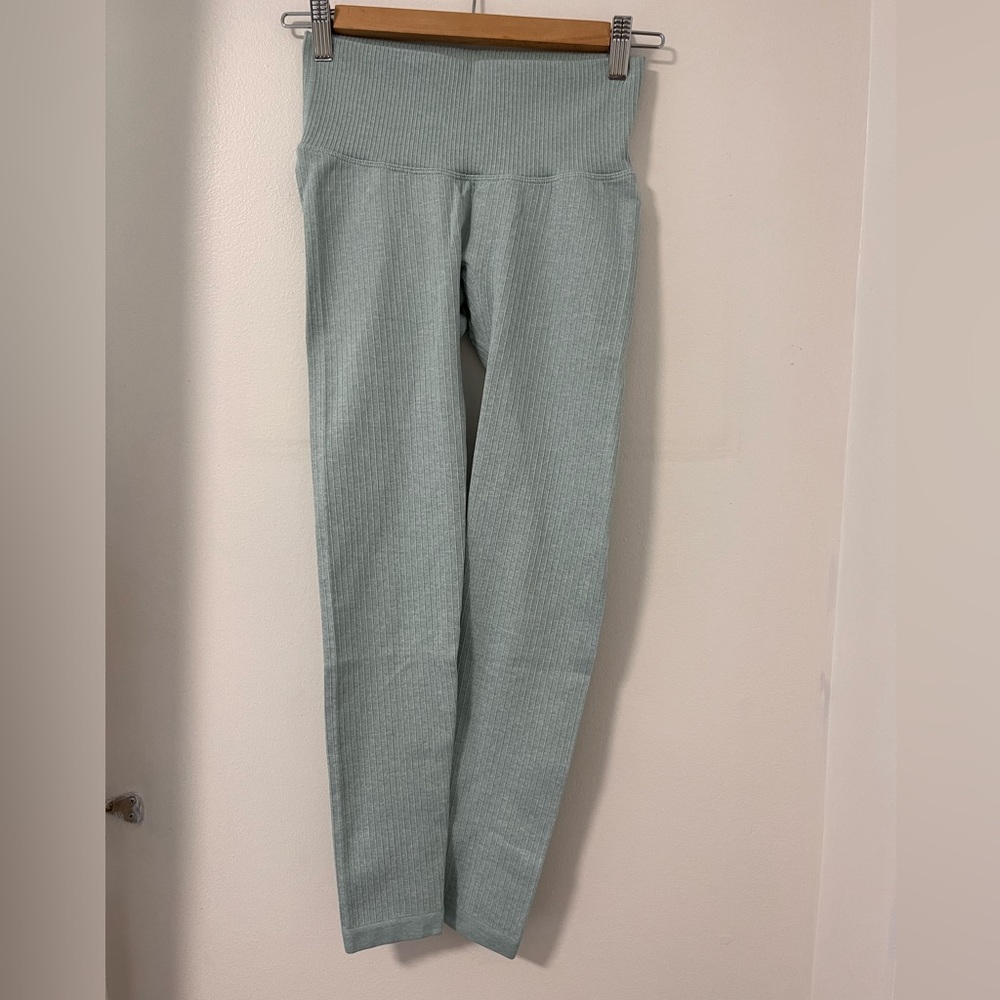 Revolve Workout Set - image 1